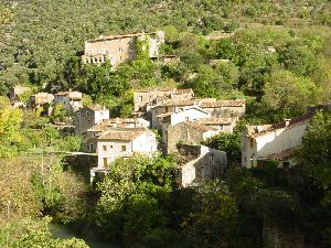 Madi�res c�t� Gard, la Vis, les maisons, le Ch�teau H�tel-Restaurant